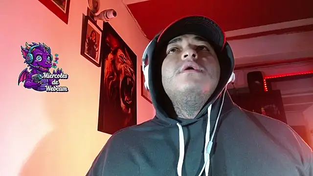 Strip Classes Col online show from April 16, 12:00 am