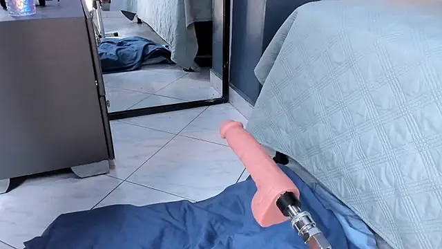 Melissa 23  online show from November 28, 2:53 pm