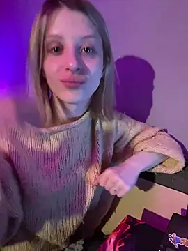 Snapshot of amorearte_m chatting on March 3, 9:26 pm amorearte m online show from March 3, 9:26 pm