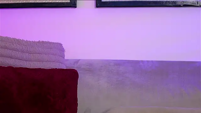 SophiaPotts online show from March 22, 4:05 am