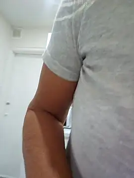 Snapshot of Melody73 chatting on October 1, 5:24 am Melody73 online show from October 1, 5:24 am