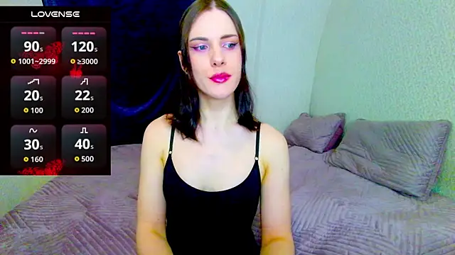 Nicole Redfields online show from April 14, 5:46 am