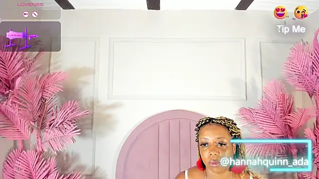 Snapshot of Hanaahquinn chatting on January 18, 11:47 am Hanaahquinn online show from January 18, 11:47 am