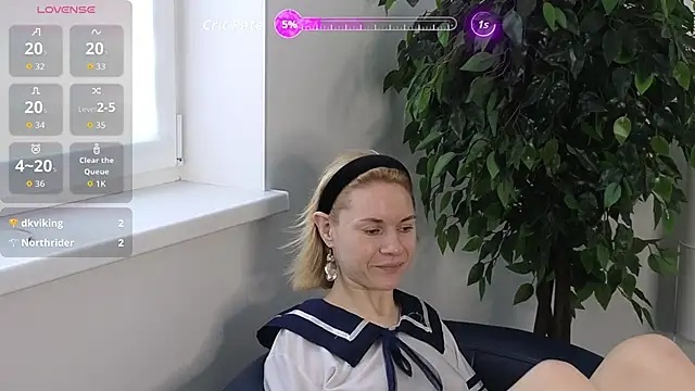 EmmaGallen online show from October 10, 8:35 am