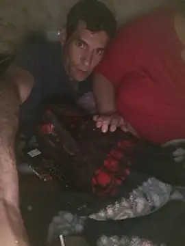 parejade225xh online show from April 2, 8:28 pm