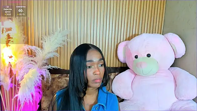 Snapshot of AlexiaAbbey chatting on December 15, 7:07 pm AlexiaAbbey online show from December 15, 7:07 pm