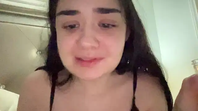 Lolabunny23 online show from June 2, 9:55 am