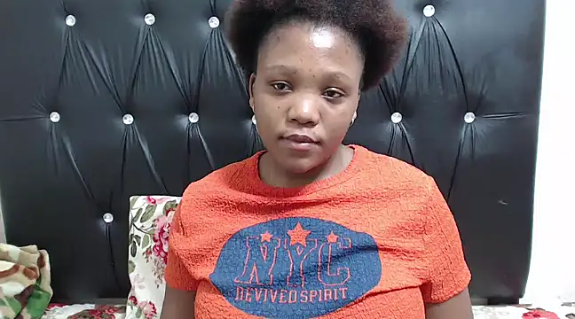 Beyoncex05 online show from March 11, 8:31 pm