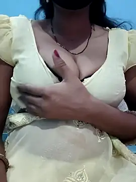 Snapshot of Sexyradha_ chatting on February 20, 6:08 pm Sexyradha online show from February 20, 6:08 pm