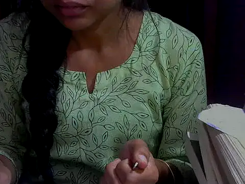 Snapshot of mayra89 chatting on November 12, 1:50 am mayra89 online show from November 12, 1:50 am