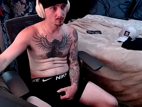 killawbeez online show from April 29, 3:43 am