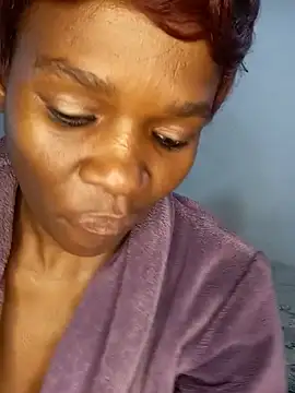 Missvixen81 online show from May 22, 5:03 am