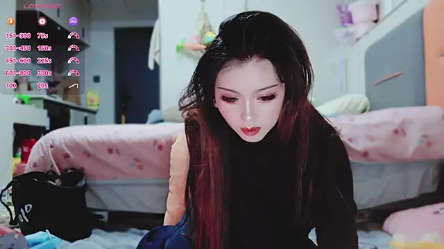 guoguo7777777 online show from January 12, 2:22 pm