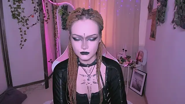 Snapshot of NicoleFlloret chatting on March 4, 11:08 am NicoleFlloret online show from March 4, 11:08 am
