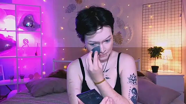 Snapshot of NicoleFlloret chatting on March 22, 5:39 am NicoleFlloret online show from March 22, 5:39 am