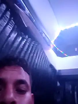 Snapshot of reycorona chatting on March 15, 12:24 pm reycorona online show from March 15, 12:24 pm