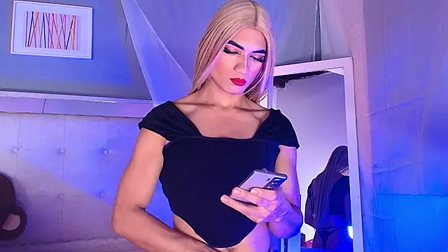 Emily Castillo 1 online show from February 9, 5:33 am