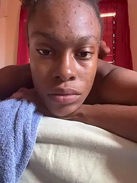 Snapshot of DialysedLunge chatting on March 7, 8:55 pm DialysedLunge online show from March 7, 8:55 pm