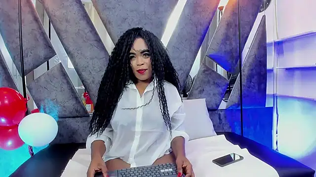 Snapshot of CandyMartinez_ chatting on October 14, 8:09 pm CandyMartinez online show from October 14, 8:09 pm