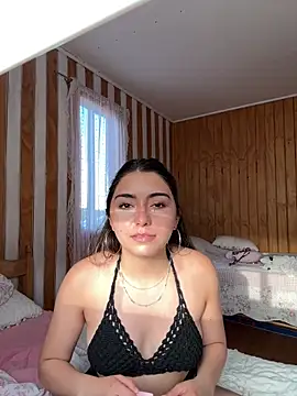 Snapshot of floooohv chatting on February 7, 10:46 pm floooohv online show from February 7, 10:46 pm