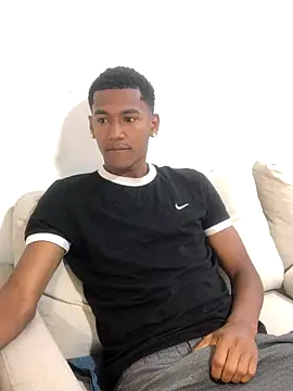 Snapshot of LexiAndDeker chatting on November 6, 5:03 pm LexiAndDeker online show from November 6, 5:03 pm