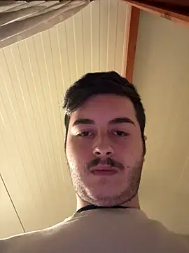 Snapshot of ategurl192 chatting on November 19, 4:18 pm ategurl192 online show from November 19, 4:18 pm