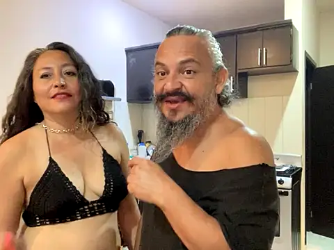 Snapshot of Sollhmaarh chatting on November 29, 7:11 am Sollhmaarh online show from November 29, 7:11 am