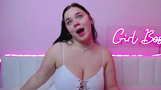 Snapshot of Eliss_Shyyo chatting on March 22, 10:06 am Eliss Shyyo online show from March 22, 10:06 am