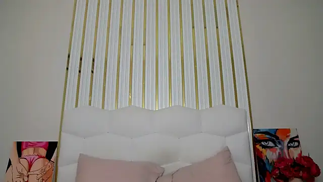 Snapshot of Eliss_Shyyo chatting on October 4, 5:05 am Eliss Shyyo online show from October 4, 5:05 am