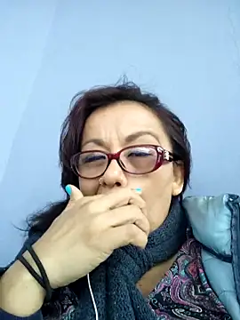 Tonhermosa online show from March 31, 5:02 pm