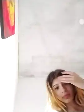 Snapshot of KratosAfroditacs chatting on November 3, 1:12 pm KratosAfroditacs online show from November 3, 1:12 pm