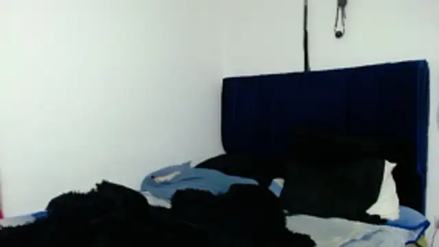 Snapshot of KratosAfroditacs chatting on November 11, 1:27 am KratosAfroditacs online show from November 11, 1:27 am