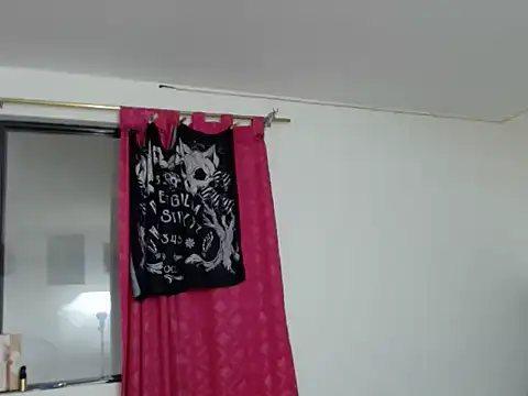 Snapshot of KratosAfroditacs chatting on November 15, 8:38 pm KratosAfroditacs online show from November 15, 8:38 pm