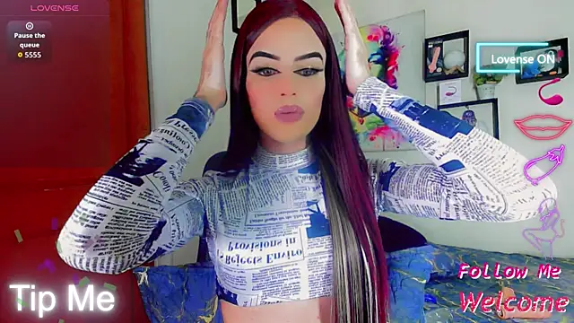 Snapshot of IvanaColizon_BigCock chatting on November 22, 3:11 pm IvanaColizon BigCock online show from November 22, 3:11 pm