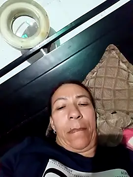 Snapshot of Antonela45 chatting on November 5, 11:49 pm Antonela45 online show from November 5, 11:49 pm