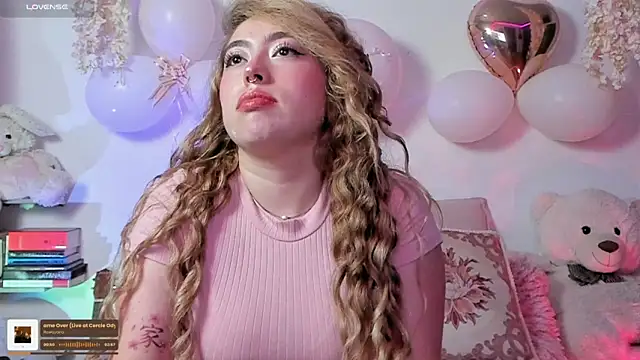 julieta cooper20 online show from January 18, 4:05 am