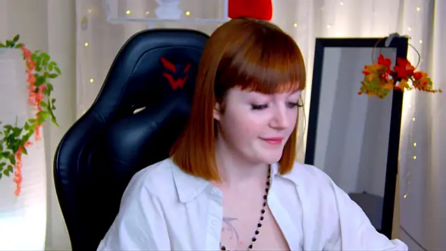 Snapshot of Ashley_Nicks chatting on November 1, 2:02 am Ashley Nicks online show from November 1, 2:02 am