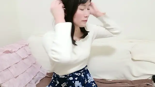 pppYukaqqq online show from February 10, 11:47 am