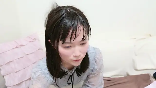 pppYukaqqq online show from February 13, 12:01 pm