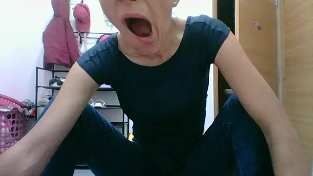 cowmarce online show from January 18, 12:20 pm