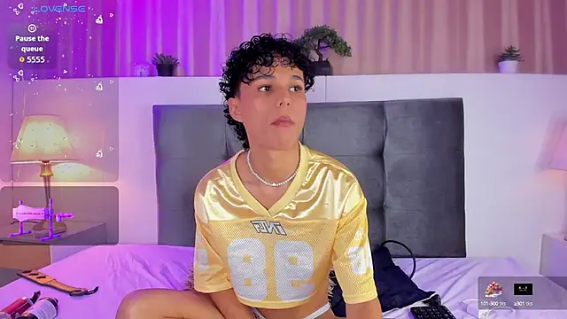 Snapshot of Kai_riptide chatting on September 27, 8:03 pm Kai riptide online show from September 27, 8:03 pm