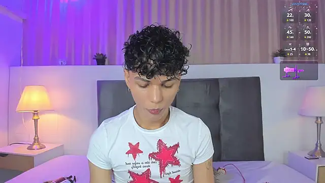 Snapshot of Kai_riptide chatting on November 2, 8:11 pm Kai riptide online show from November 2, 8:11 pm