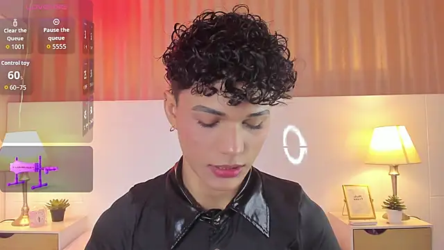 Snapshot of Kai_riptide chatting on November 23, 8:08 pm Kai riptide online show from November 23, 8:08 pm