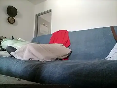 coolbrady17 online show from September 23, 7:44 am
