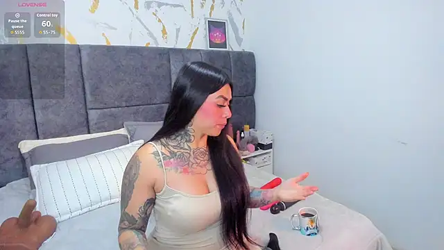 Cristal Velle online show from February 21, 12:50 pm