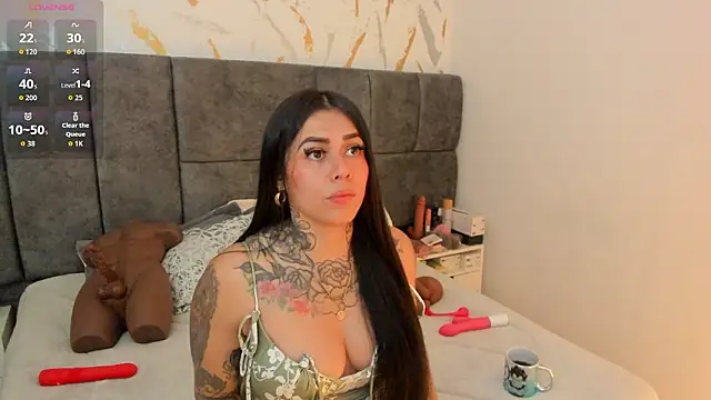 Cristal Velle online show from March 21, 1:05 pm