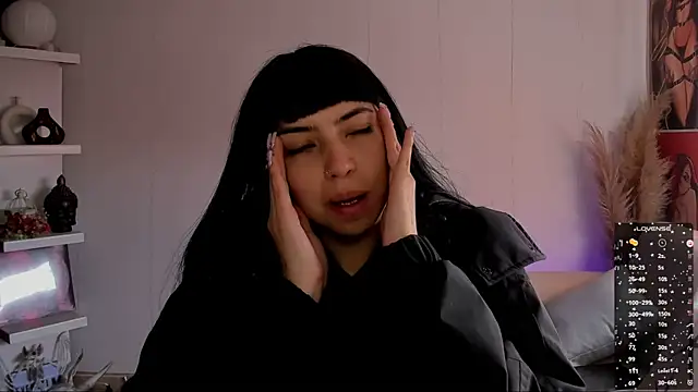 Snapshot of Saraa_Desiree chatting on September 17, 1:02 pm Saraa Desiree online show from September 17, 1:02 pm