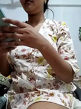 sexy-trisha1 online show from May 13, 7:22 pm