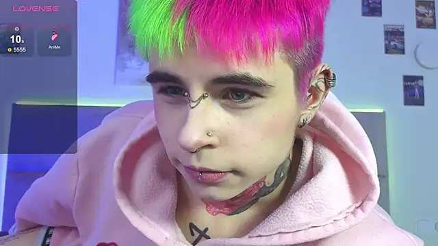 Snapshot of Alex_Vallley chatting on October 2, 11:12 pm Alex Vallley online show from October 2, 11:12 pm