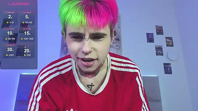 Snapshot of Alex_Vallley chatting on October 12, 9:14 pm Alex Vallley online show from October 12, 9:14 pm